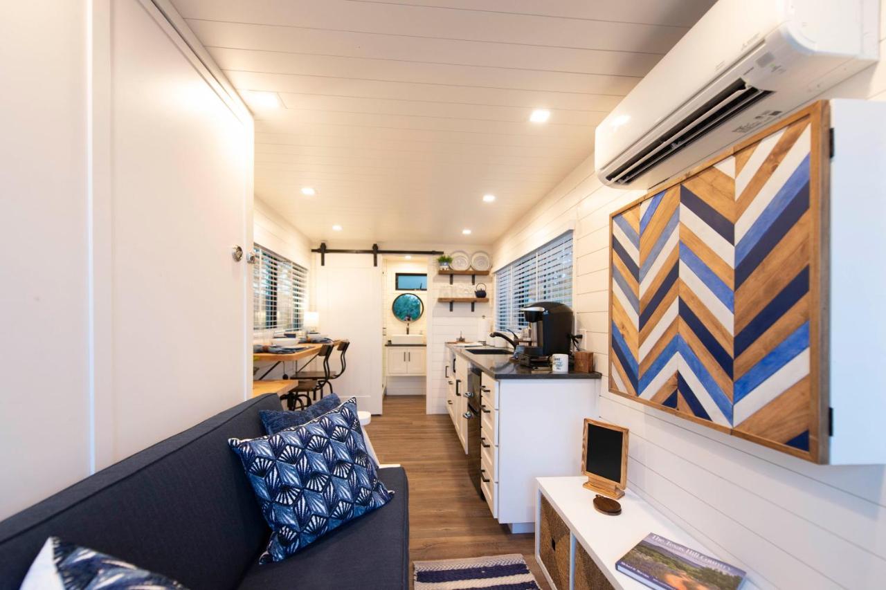 The Bluebonnet-Tiny Container Home Country Setting 12 Min To Downtown Bellmead Exterior photo